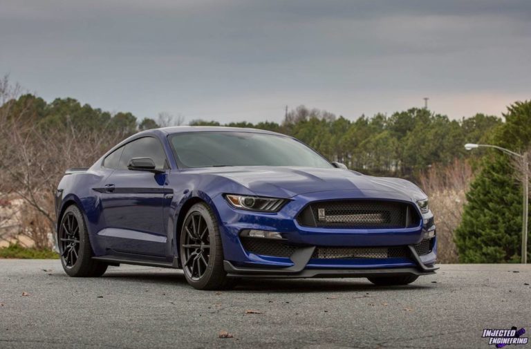 Video: This 850HP Shelby GT350 Proves Surprisingly Tame