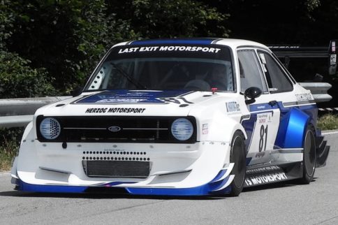 Video: Ford Escort Cosworth Spins to 10,000 RPM, Drifts Backroads