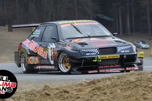 Video: Firebreathing Ford RS500 Can't Put the Power Down