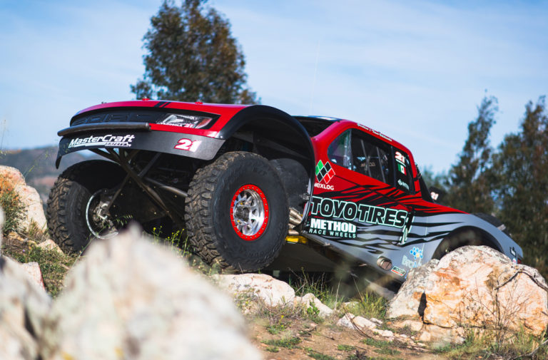 Video: Testing Toyo Tires With Tavo Vildósola