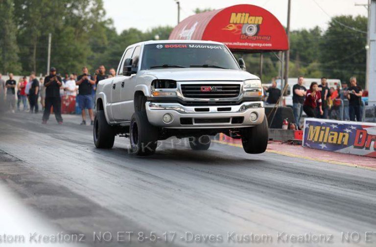 All The Torque: Michael Cervi's 2004 GMC Sierra
