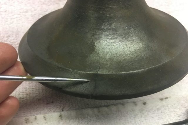 Cracked Valve Head