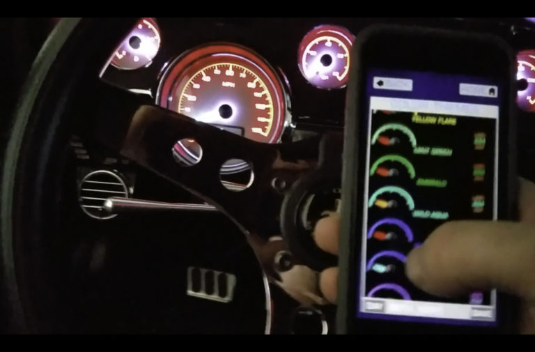 Modernizing A 1967 Mustang With Digital HDX Gauges
