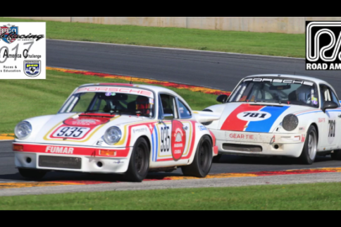 Video: Classic Porsche 911s Battle At Road America
