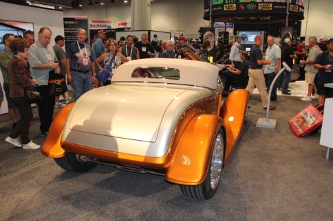 SEMA 2017: Maureen Magnuson’s 1932 Ford Roadster “Magnatude”