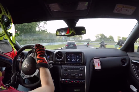 Video: 42 Overtakes in One Lap of the Nurburgring!