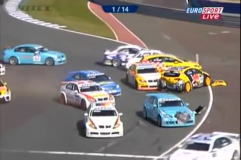 Video: The Worst First-Corner Pileup in Racing