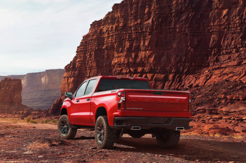 Video: 2019 Chevrolet Silverado Unveiled At Centennial Event