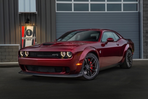 2018-Dodge-Challenger-SRT-Hellcat-Widebody-02