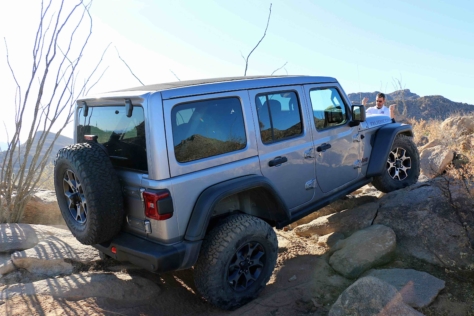 first-drive-2018-jeep-wrangler-jl-0069