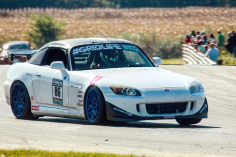 Video: Twitchy S2000 Battles S550 Mustang in Touge Battle