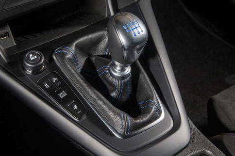 Is The Manual Trans Still The Choice Of Enthusiasts?