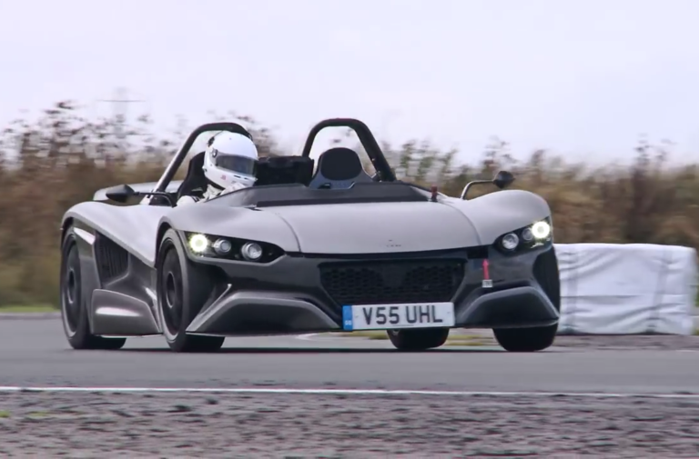 Video: Mexico's Turbocharged Track Toy: The VUHL 05