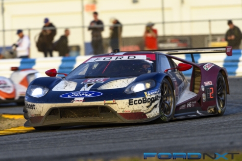 ford-gt-wins-2018-rolex-24-25_10182_28168368569_o