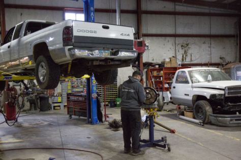 brotherhood-built-behind-scenes-firepunk-diesel-2018-02-28_16-59-05_715114