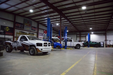 brotherhood-built-behind-scenes-firepunk-diesel-2018-02-28_17-16-37_791308