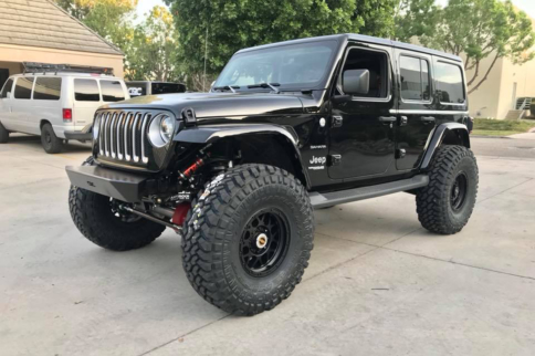 Mini-Feature: Casey Currie's JL Build