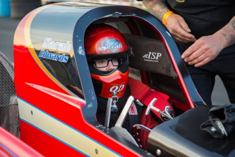 qa-queen-diamond-ii-jet-car-pilot-sarah-edwards-2018-02-01_17-22-32_701155