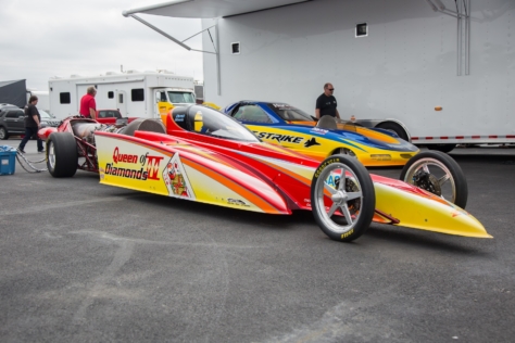 qa-queen-diamond-ii-jet-car-pilot-sarah-edwards-2018-02-01_17-28-12_885280