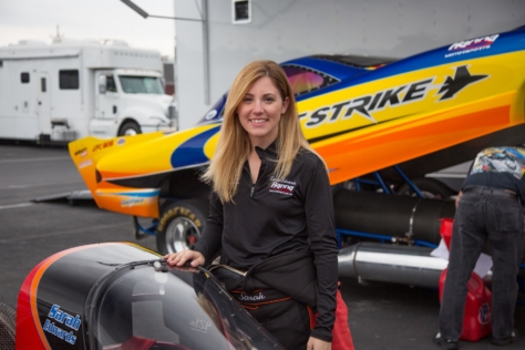 qa-queen-diamond-ii-jet-car-pilot-sarah-edwards-2018-02-01_17-31-16_774597