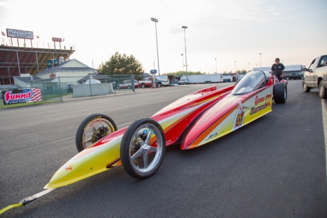 qa-queen-diamond-ii-jet-car-pilot-sarah-edwards-2018-02-01_17-33-12_893638