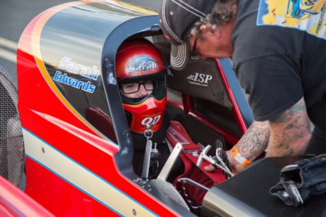 qa-queen-diamond-ii-jet-car-pilot-sarah-edwards-2018-02-01_17-34-01_712793