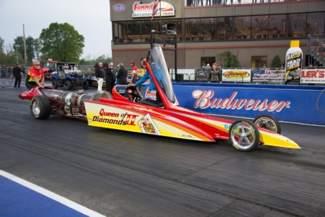 qa-queen-diamond-ii-jet-car-pilot-sarah-edwards-2018-02-01_17-34-59_641912