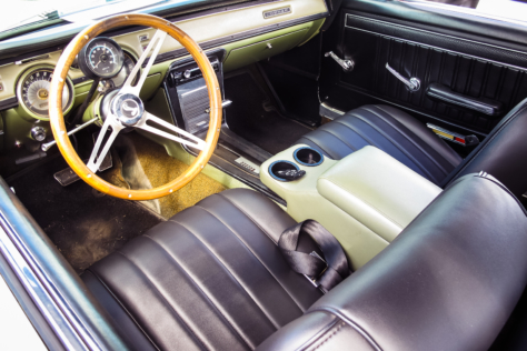 2018-winter-autofest-hosts-swap-meet-auction-and-eddie-munster-2018-03-06_18-40-07_592036
