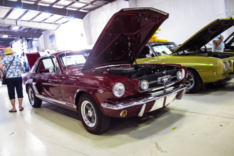 2018-winter-autofest-hosts-swap-meet-auction-and-eddie-munster-2018-03-06_18-56-55_794079