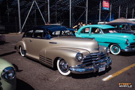 eye-candy-pomona-swap-meet-and-classic-car-show-march-2018-2018-03-09_23-13-32_976595