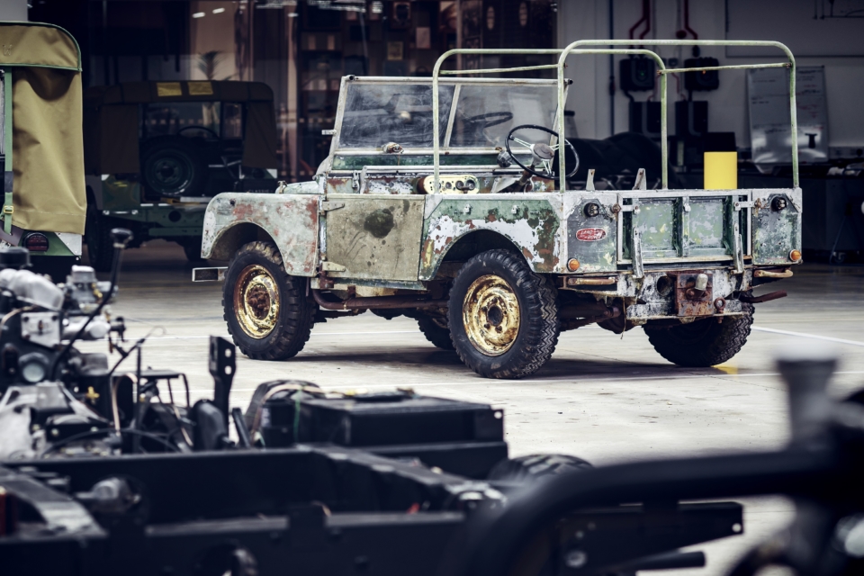 offroadxtreme.com Land Rover 70th Anniversary Restoration