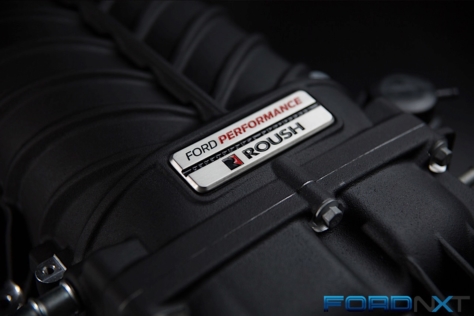 new-roush-supercharger-boosts-2018-mustang-gt-to-700-hp-2018-03-29_18-21-55_827781
