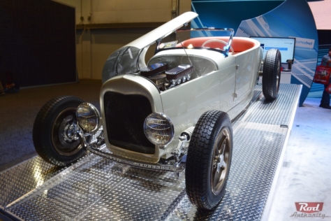 one-rad-rod-kindig-it-designs-1927-shadow-rod-the-grocery-getter-2018-03-27_03-16-49_473988