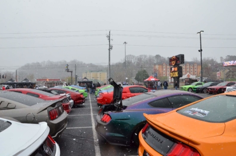 ponies-in-the-smokies-brings-out-700-mustangs-despite-snow-rain-2018-03-29_02-34-16_743312