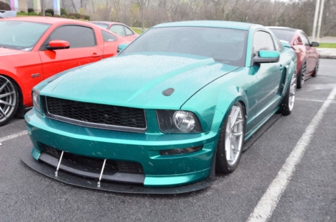 ponies-in-the-smokies-brings-out-700-mustangs-despite-snow-rain-2018-03-29_02-36-17_086293