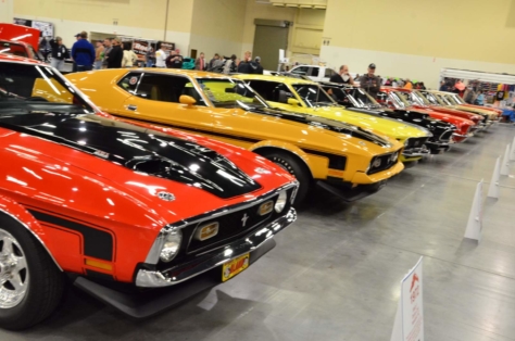 ponies-in-the-smokies-brings-out-700-mustangs-despite-snow-rain-2018-03-29_02-38-10_069437