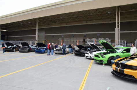 ponies-in-the-smokies-brings-out-700-mustangs-despite-snow-rain-2018-03-29_02-38-47_945252
