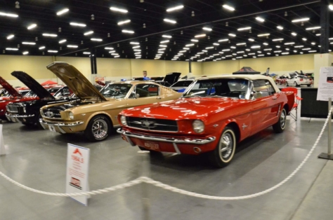 ponies-in-the-smokies-brings-out-700-mustangs-despite-snow-rain-2018-03-29_02-41-56_640728