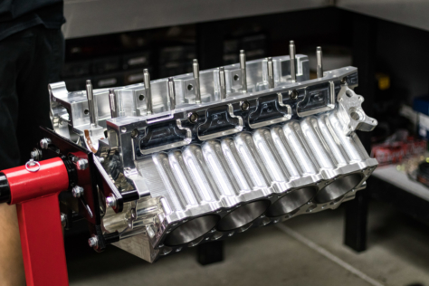 the-bottom-end-pro-line-builds-bz06s-bad-ass-hemi-for-rvw-action-2018-03-14_15-48-08_809586