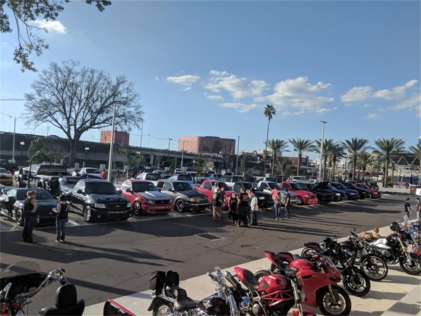 the-svt-lightning-draws-fans-from-all-over-to-orlando-2018-02-27_21-04-24_777100