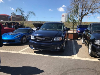 the-svt-lightning-draws-fans-from-all-over-to-orlando-2018-02-27_21-08-38_968561