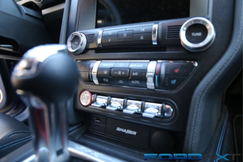 which-transmission-makes-the-2018-mustang-more-fun-2018-03-07_20-47-59_753771
