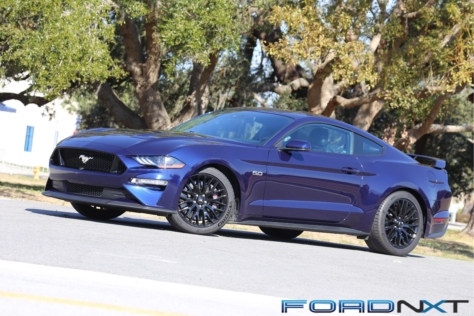 which-transmission-makes-the-2018-mustang-more-fun-2018-03-07_20-56-33_720961