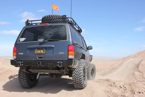 winch-ready-xtremej-barricade-winch-installation-2018-03-06_19-44-36_932408