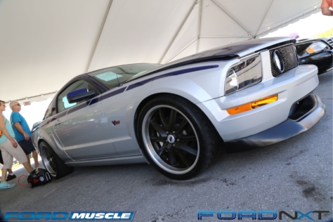 a-blue-oval-bonanza-at-barrett-jackson-in-west-palm-beach-2018-04-22_04-30-29_980533