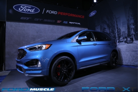 a-blue-oval-bonanza-at-barrett-jackson-in-west-palm-beach-2018-04-22_04-34-41_530220