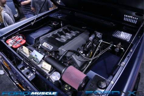 a-blue-oval-bonanza-at-barrett-jackson-in-west-palm-beach-2018-04-22_04-38-31_818251