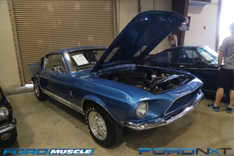 a-blue-oval-bonanza-at-barrett-jackson-in-west-palm-beach-2018-04-22_04-39-20_810081