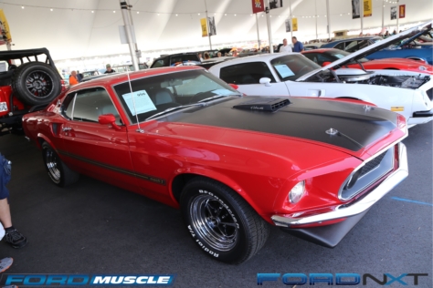 a-blue-oval-bonanza-at-barrett-jackson-in-west-palm-beach-2018-04-22_04-44-38_395593