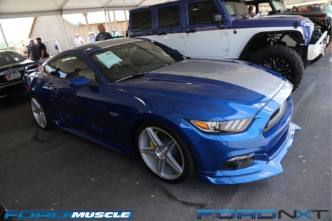 a-blue-oval-bonanza-at-barrett-jackson-in-west-palm-beach-2018-04-22_04-45-47_486697